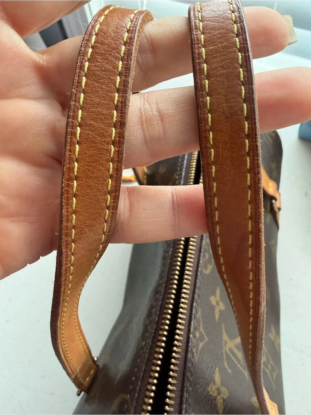 Louis Vuitton Papillon 26 PM Monogram Barrel Bag – Authentic w/ COA